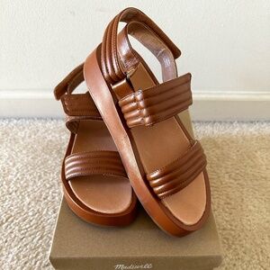 MADEWELL Emmalee Quilted Sandal, English Saddle, Size 9 (NWT)